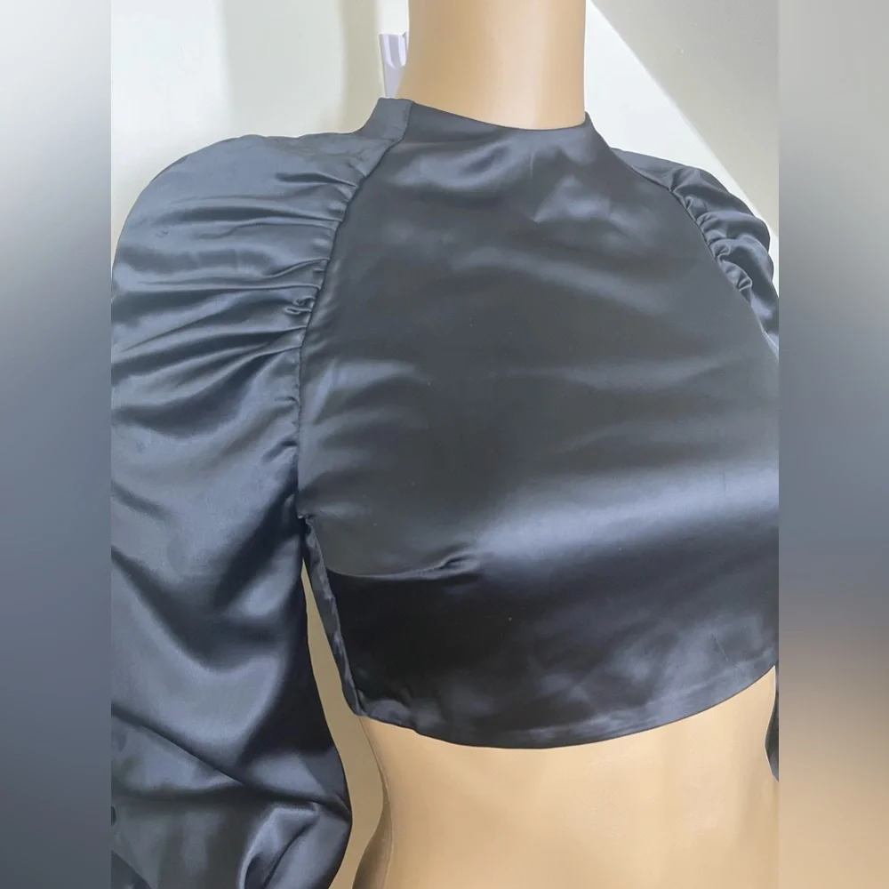 Oh Polly satin top - Picture 3 of 9